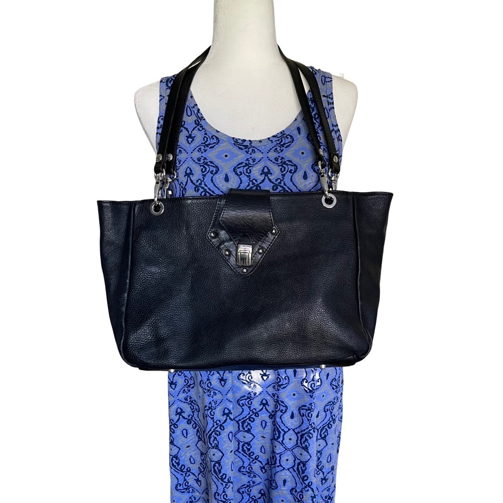 CRISTINA Black Leather Shoulder Bag. Made in Italy. Very Nice